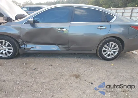 2014 Nissan Altima 2.5 S z USA, uszkodzony, nr VIN 1N4AL3AP0EC284394